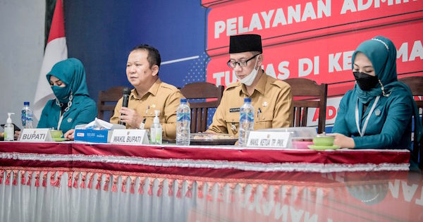 Bupati Jember Ajak Masyarakat Desa Segera Bangkit dan Berjuang Bebas dari AKI-AKB & Stunting